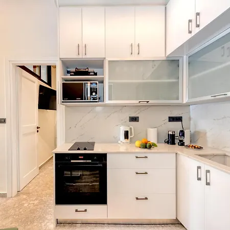 The Nest Nyaraló Hriszí Aktí Haniá