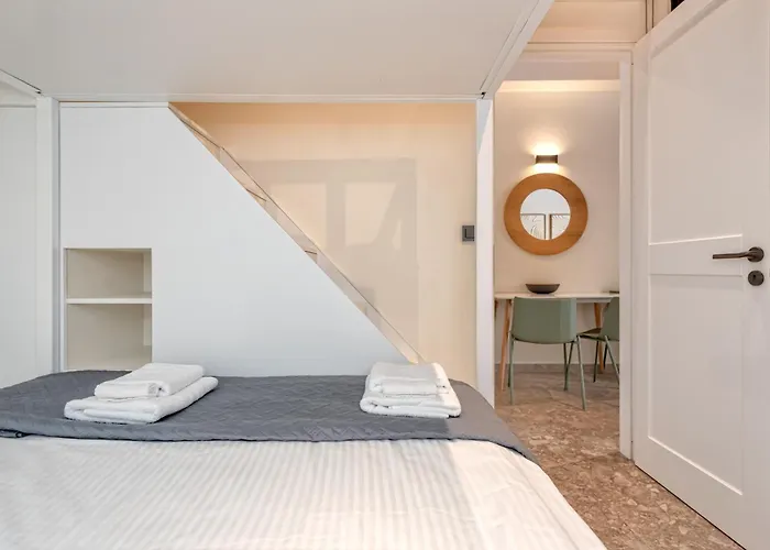 The Nest * Ханья