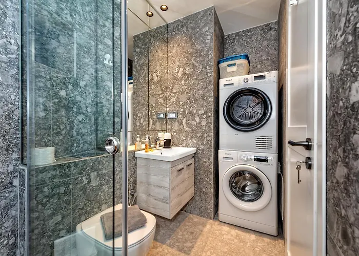 The Nest * Ханья